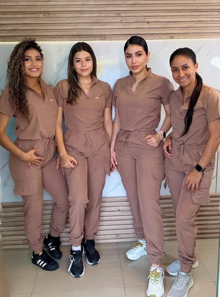 El equipo de Jenn Aragonés Estética Integral